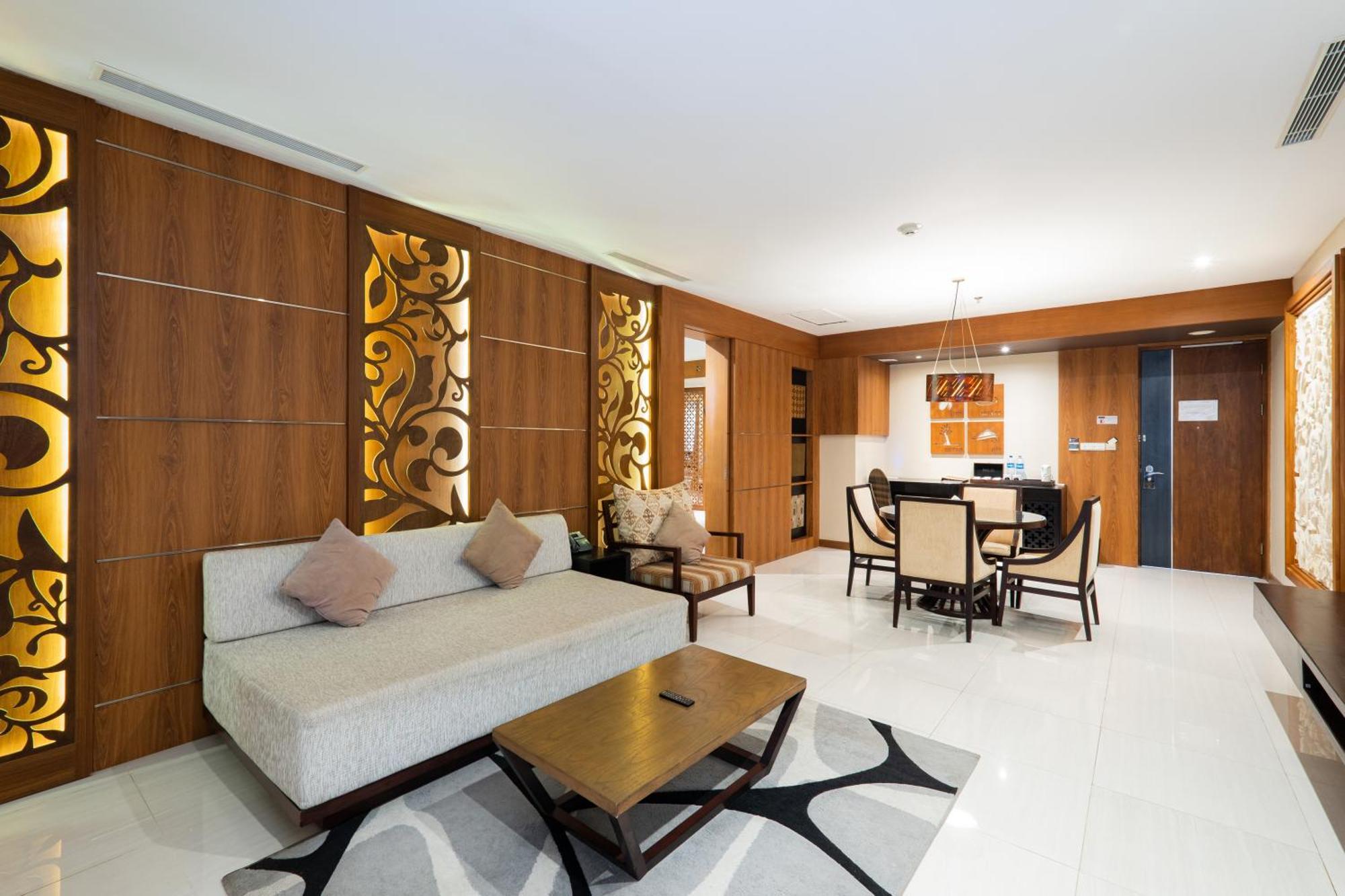 Vouk Hotel And Suites Nusa Dua  Kültér fotó