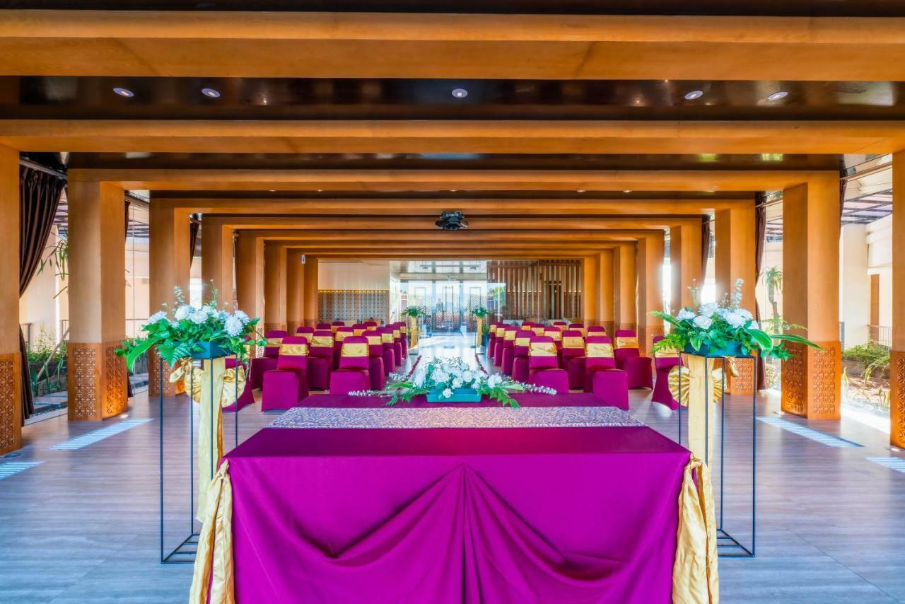 Vouk Hotel And Suites Nusa Dua  Kültér fotó