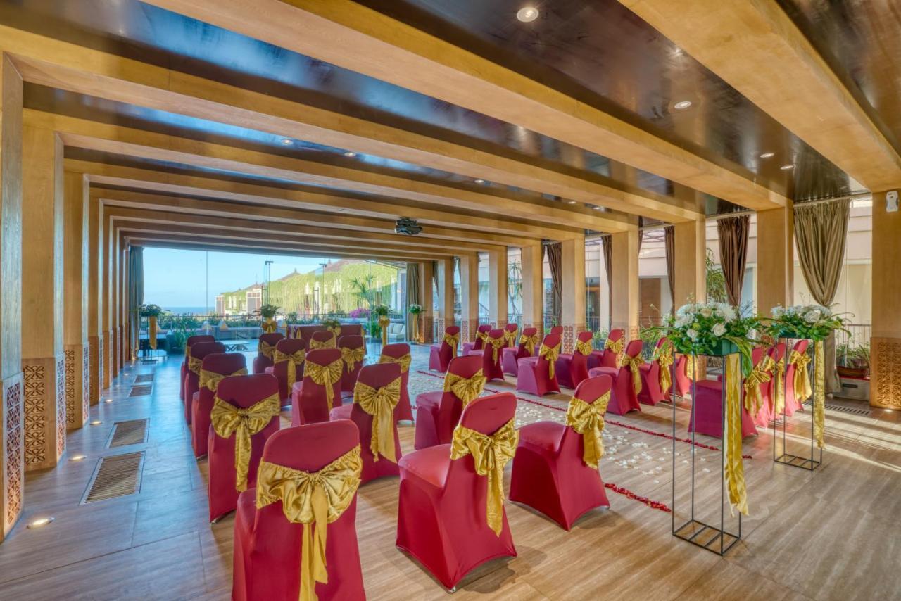 Vouk Hotel And Suites Nusa Dua  Kültér fotó